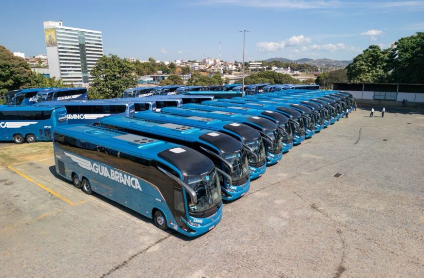 Águia Branca renova frota com 40 ônibus rodoviários Mercedes-Benz O 500 Euro 6