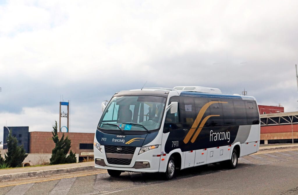 Francovig Transportes amplia frota com três novos micro-ônibus Volare 10 Francovig Transportes amplia frota com três novos micro-ônibus Volare