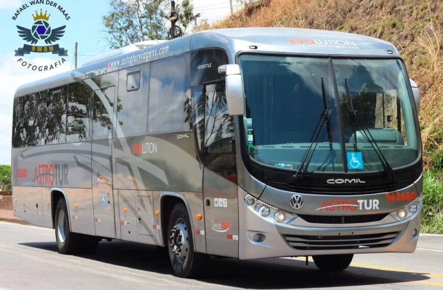 Astrotur amplia frota com novos Comil Versatile equipados com motor Volkswagen Euro 6