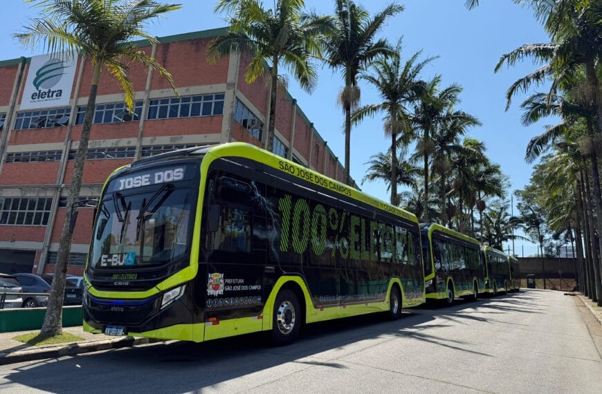 Eletra inicia entrega de ônibus 100% elétricos para São José dos Campos
