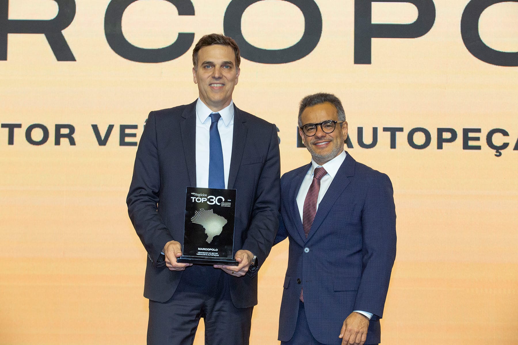 Marcopolo é eleita a melhor empresa do setor automotivo no ranking “Top 30 – Melhores Empresas do Brasil”