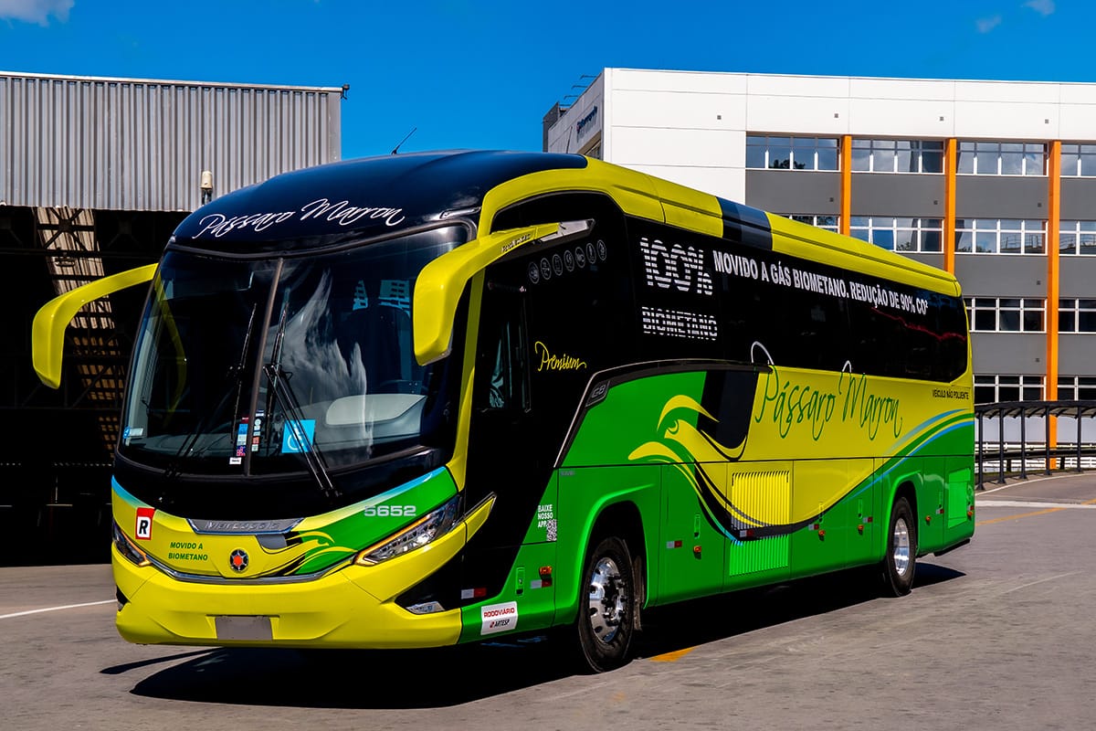 Marcopolo entrega primeiro ônibus rodoviário da Geração 8 movido a biometano à operadora Pássaro Marron
