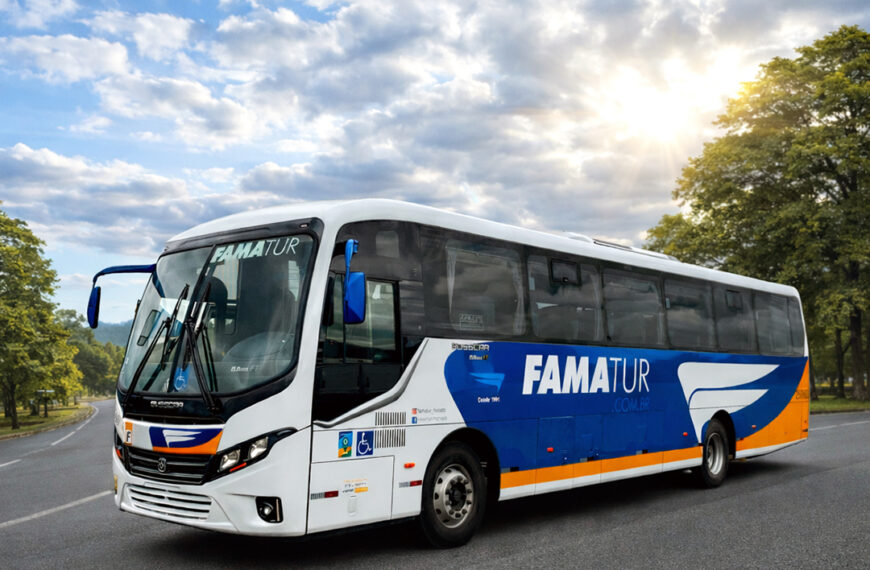 Busscar entrega El Buss FT à FAMATUR e amplia frota para transporte rodoviário e turístico