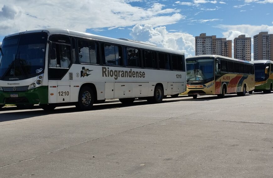 Paralisação é suspensa e ônibus intermunicipais voltam a circular na Grande Natal.