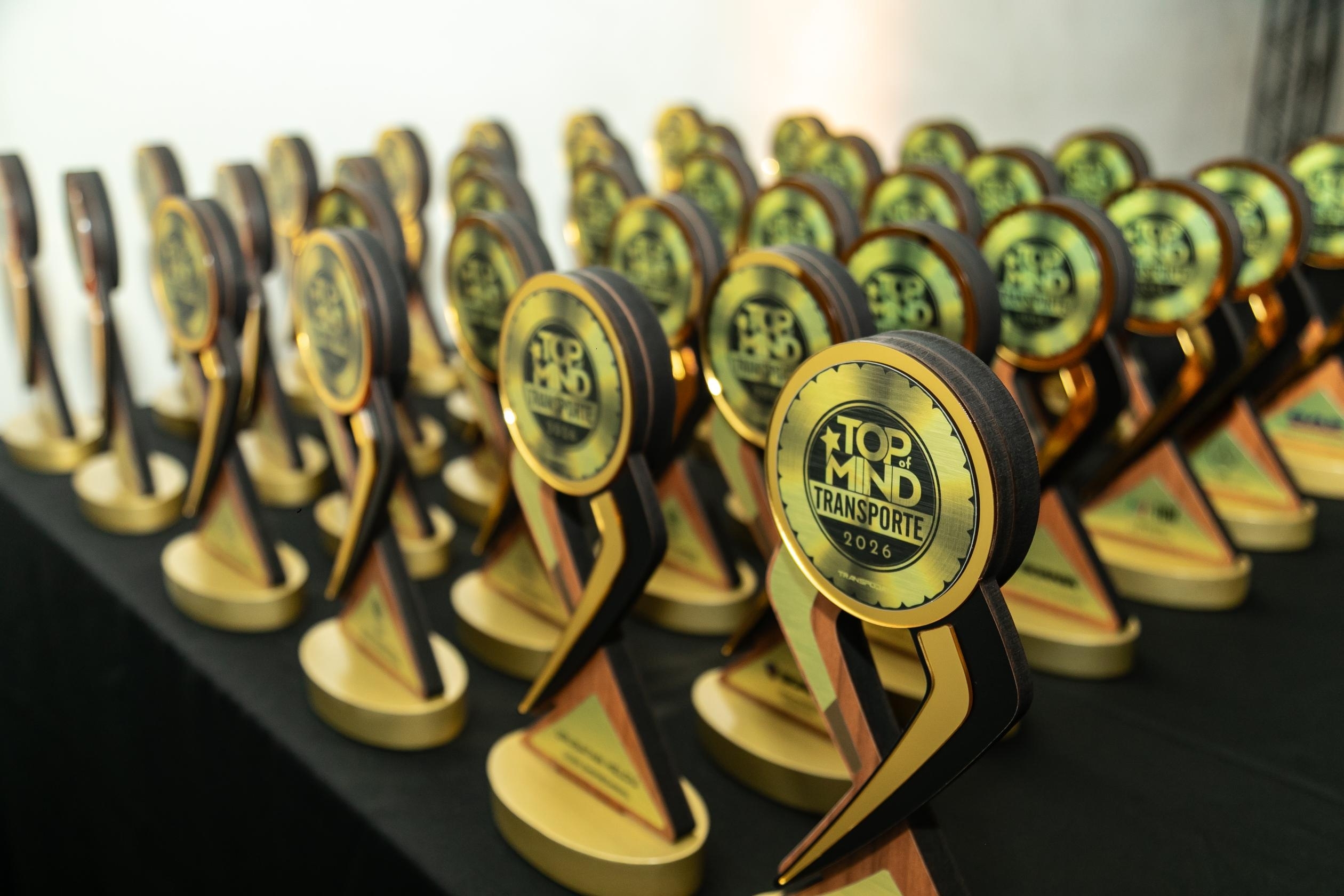 Mercedes-Benz vence duas categorias no Prêmio Top of Mind do Transporte 2026