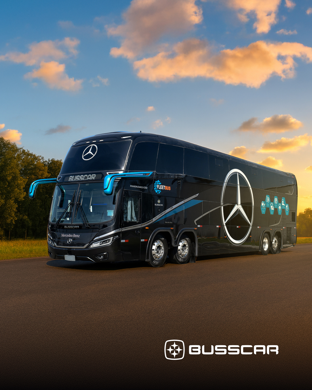 Busscar entrega ônibus de demonstração da linha Panorâmico DD NB1 à Mercedes-Benz