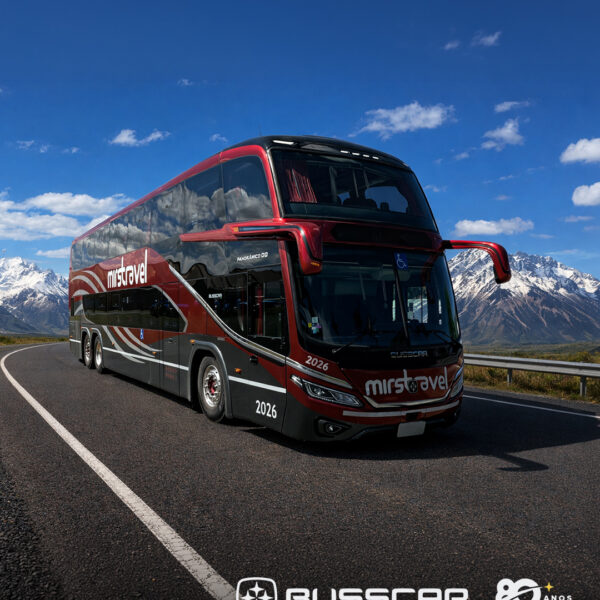 Busscar amplia presença na Argentina com entrega de Panorâmico DD à operadora Mirstravel