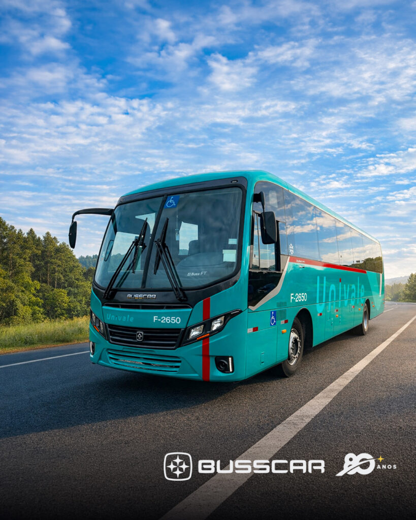 Univale recebe 13 ônibus novos entregues pela Busscar