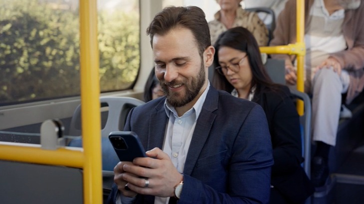 Visa Conecta lança pagamento de passagens com biometria facial integrada ao Pix em projeto piloto no Brasil