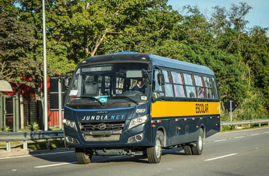 Volare entrega 28 micro-ônibus escolares para operadora de Sorocaba