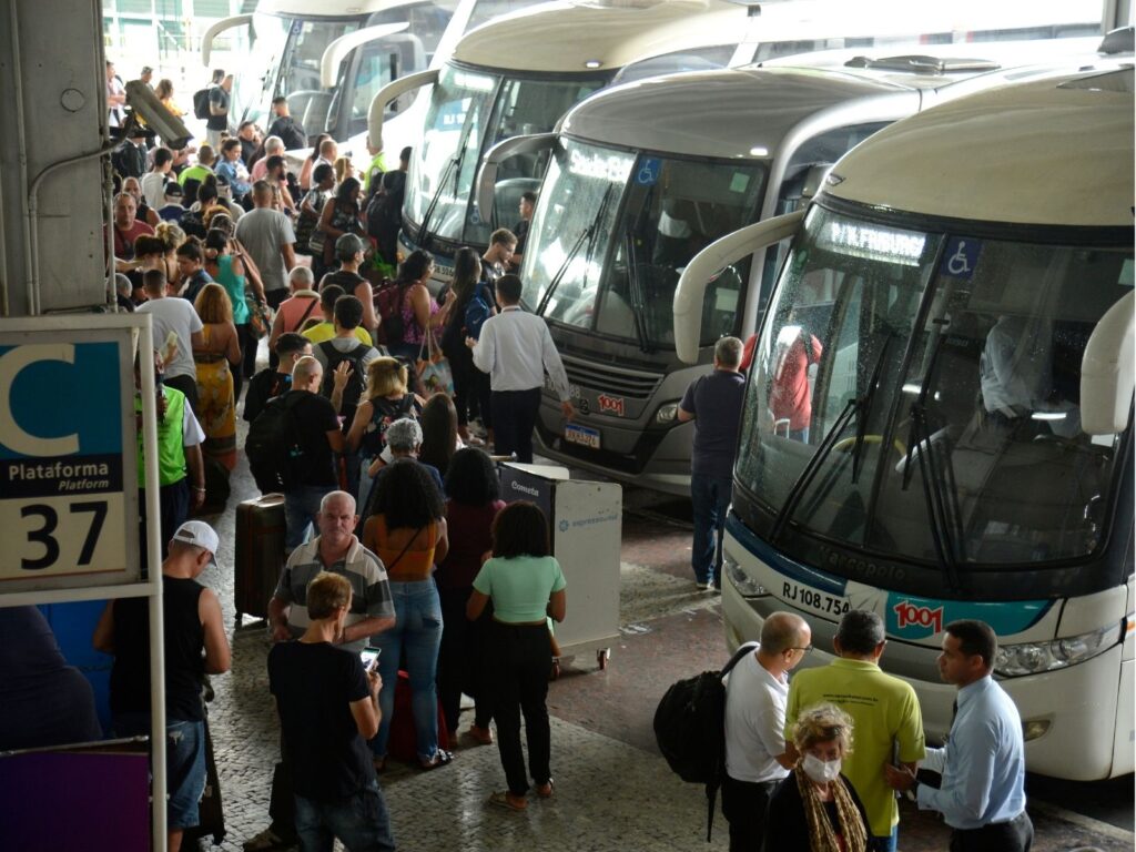 ANTT suspende resultados da janela extraordinária para novos mercados rodoviários de ônibus