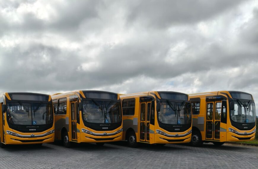 Iveco amplia entregas no Paraná e fortalece presença no transporte urbano e fretamento