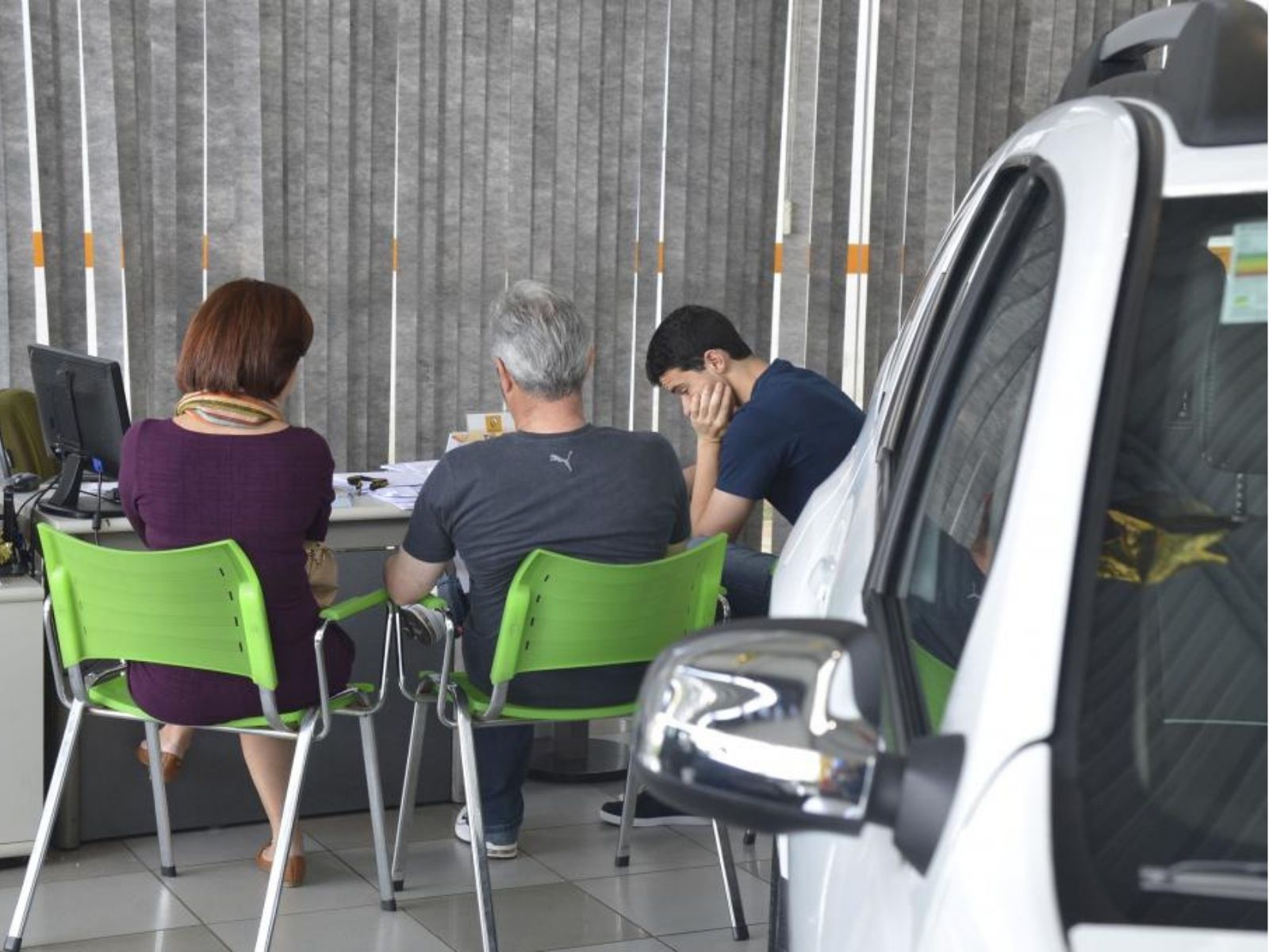 CNT demonstra preocupação com pacote de crédito para veículos leves anunciado pelo governo