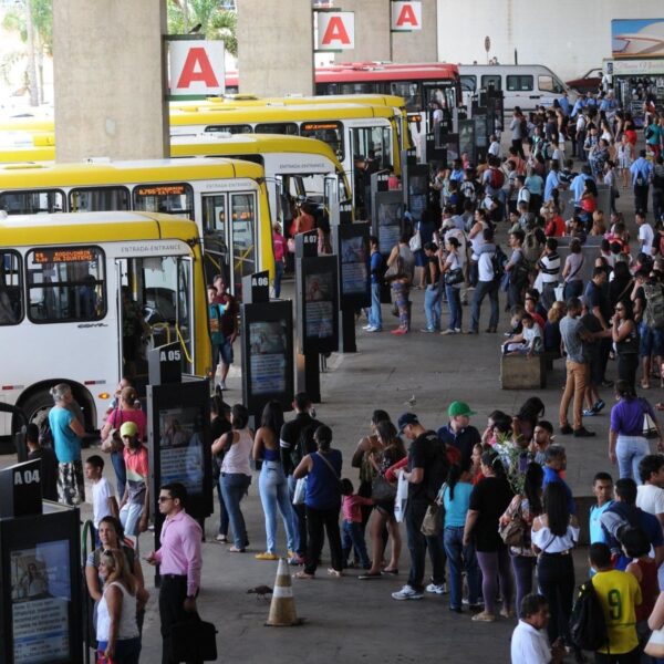 Câmara aprova marco do transporte público e autoriza uso da Cide para reduzir tarifas
