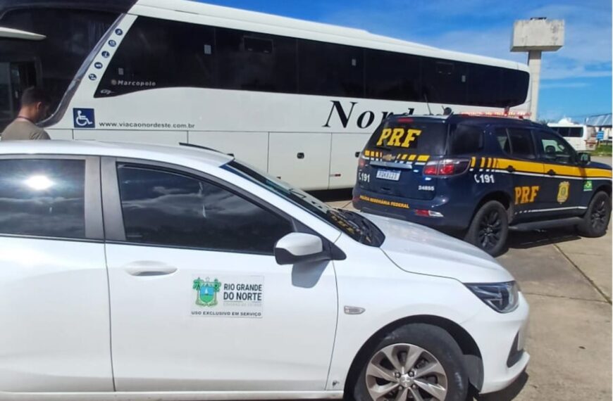 DER/RN apreende ônibus da Viação Nordeste por problemas na documentação