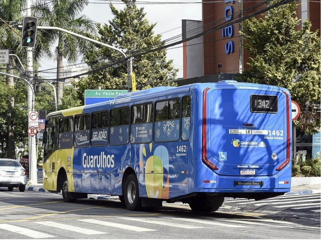 Guarulhos recebe 19 novos ônibus com ar-condicionado para o transporte público