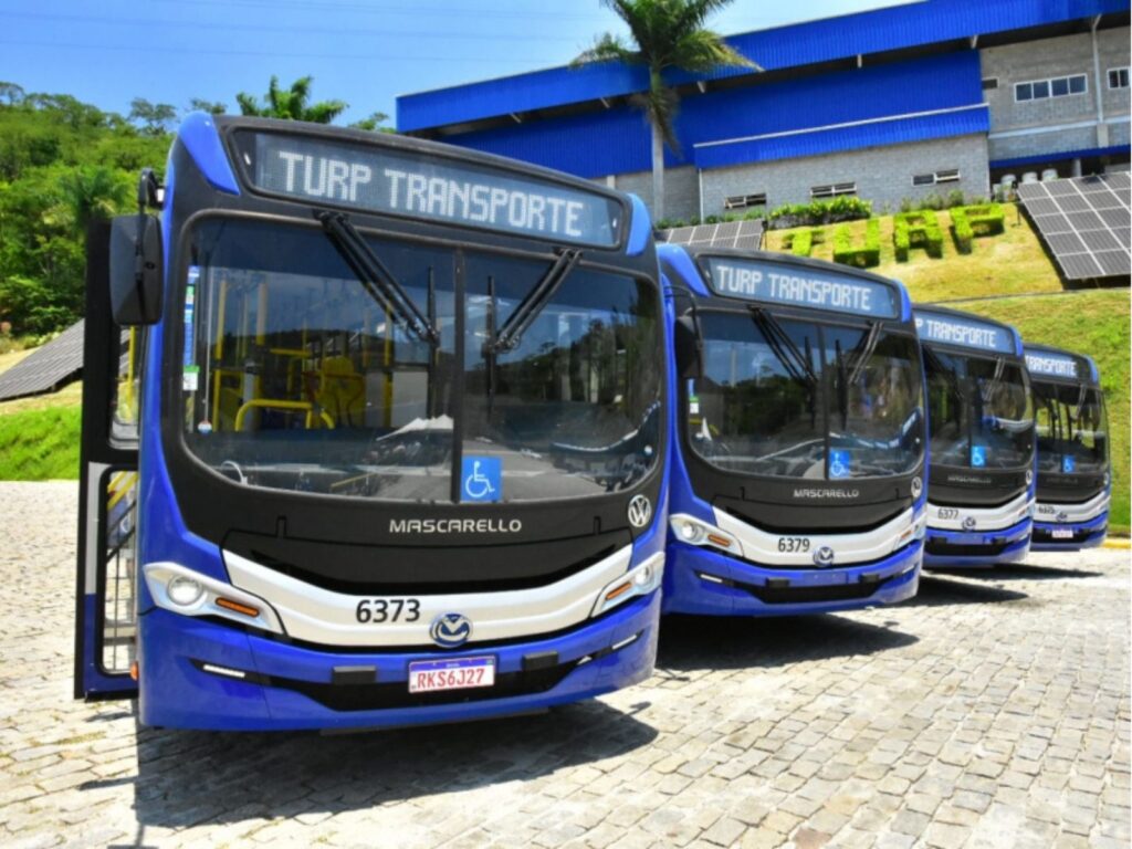 Paralisação de ônibus em Petrópolis provoca impactos no deslocamento de passageiros