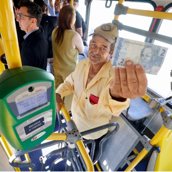 Prefeitura de Rondonópolis anuncia redução da passagem de ônibus para R$ 2