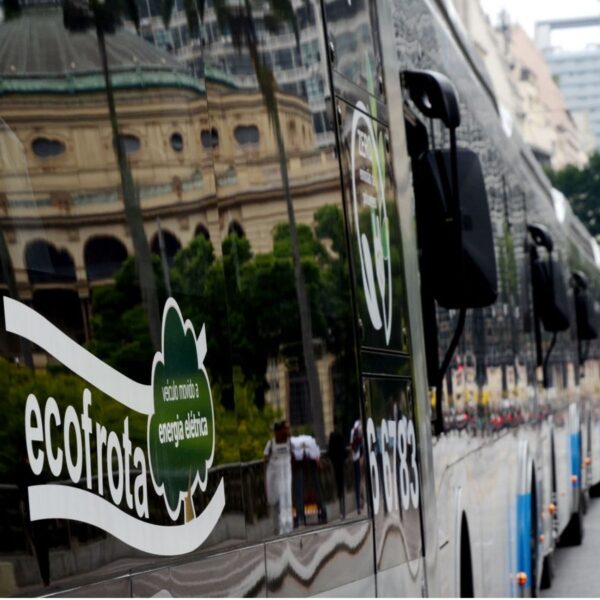 Relatório global aponta ônibus urbanos no centro da descarbonização do transporte