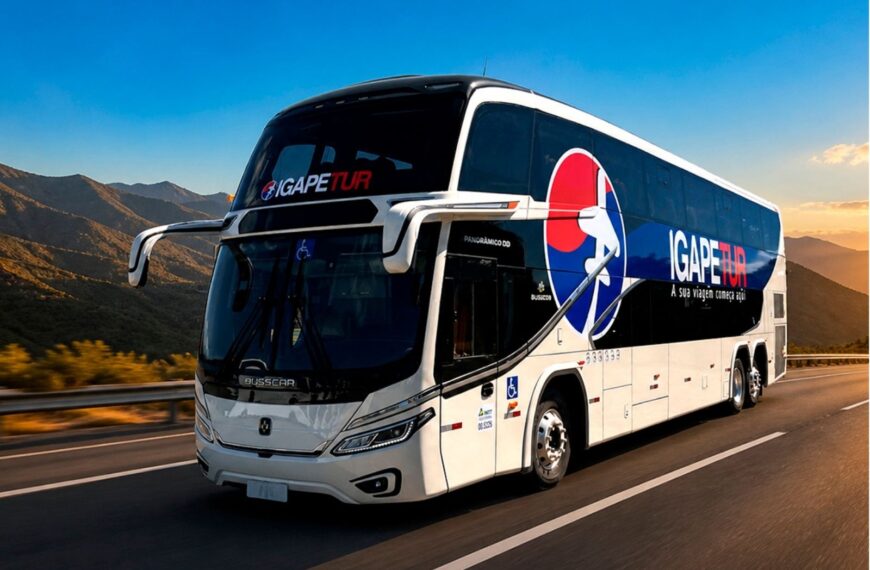 Busscar entrega ônibus Panorâmico DD NB1 para operações da IGAPETUR