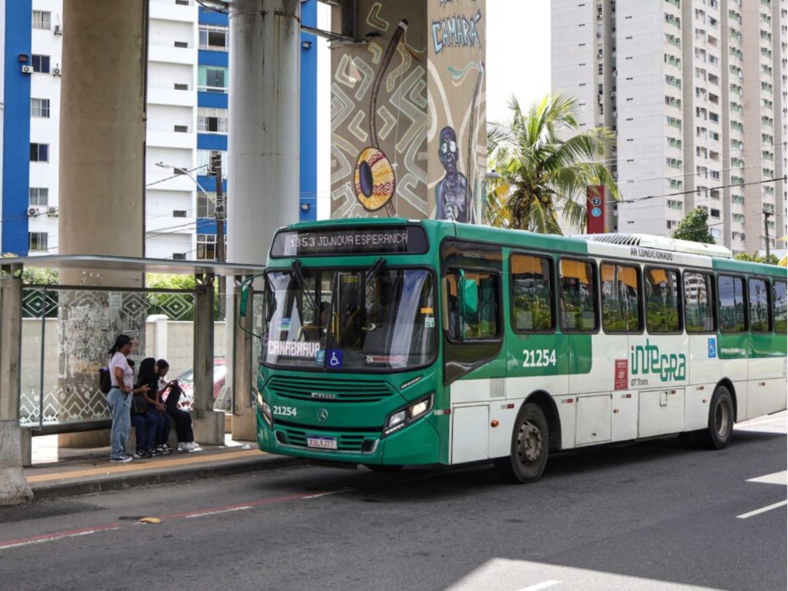 Câmara de Salvador aprova subsídio de R$ 80 milhões para transporte público e mantém tarifa em R$ 5,90