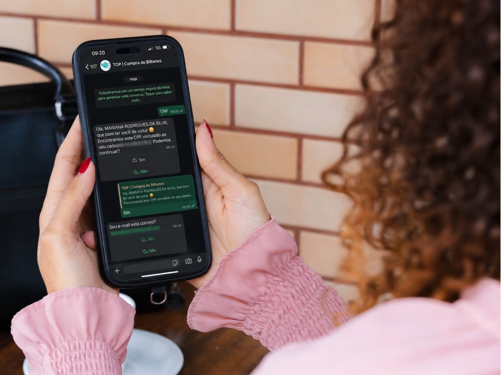 TOP lança novo WhatsApp exclusivo para compra de passagens e recarga de cartões