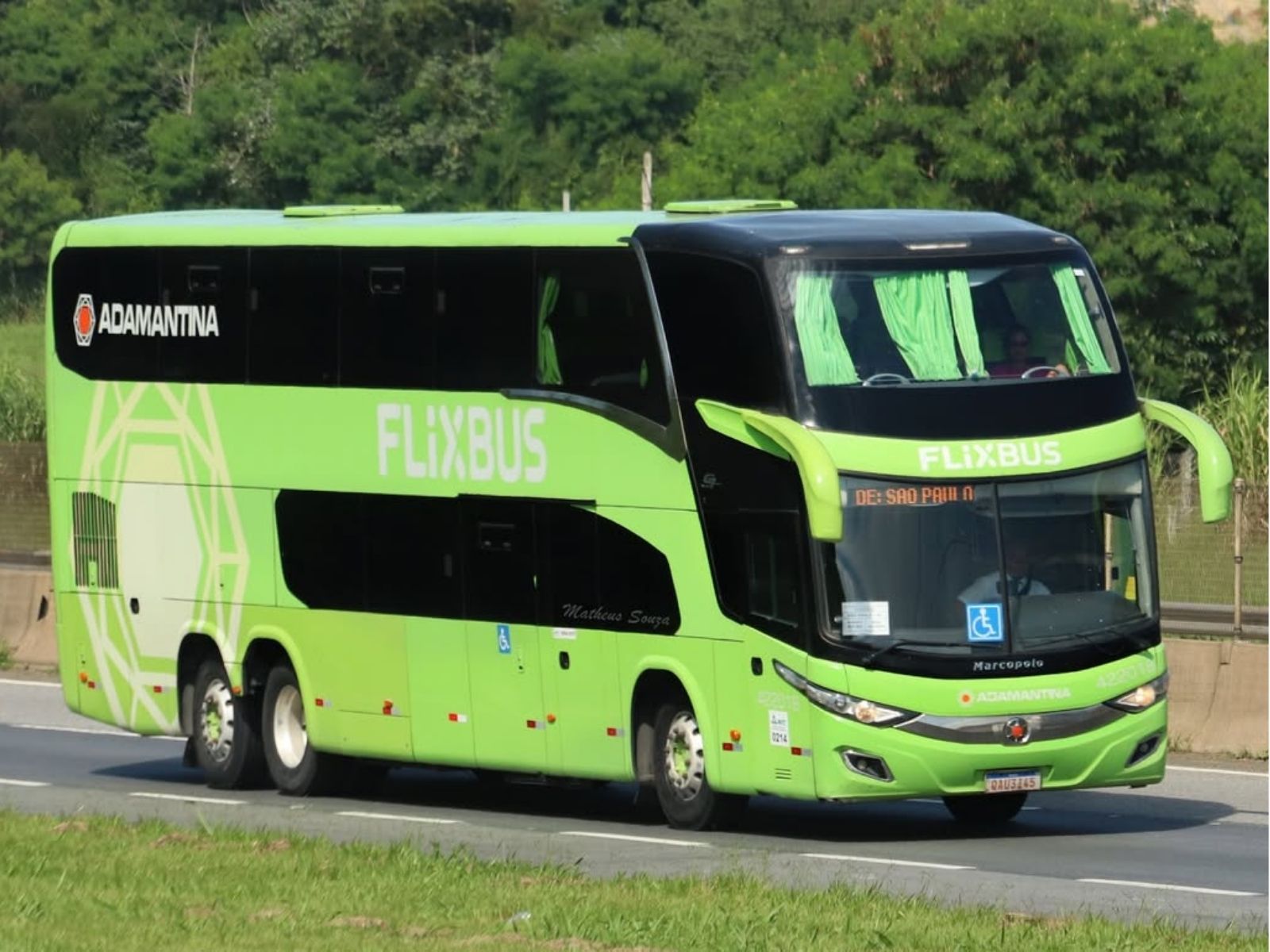 Usuários já podem pesquisar viagens da FlixBus diretamente pelo ChatGPT