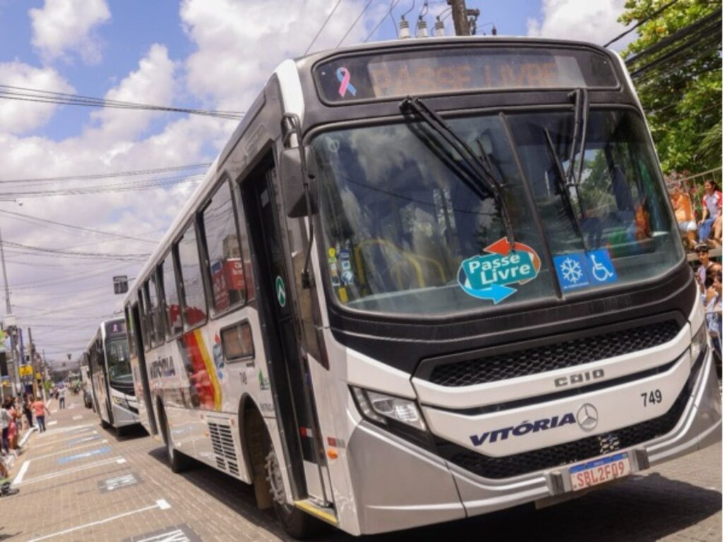 Caucaia transforma Passe Livre em política pública permanente