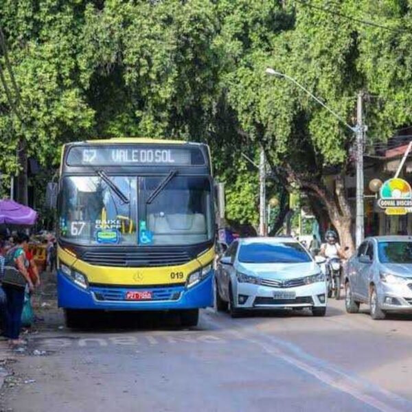 Governador Valadares reajusta tarifa de ônibus e amplia subsídio para reduzir impacto aos usuários