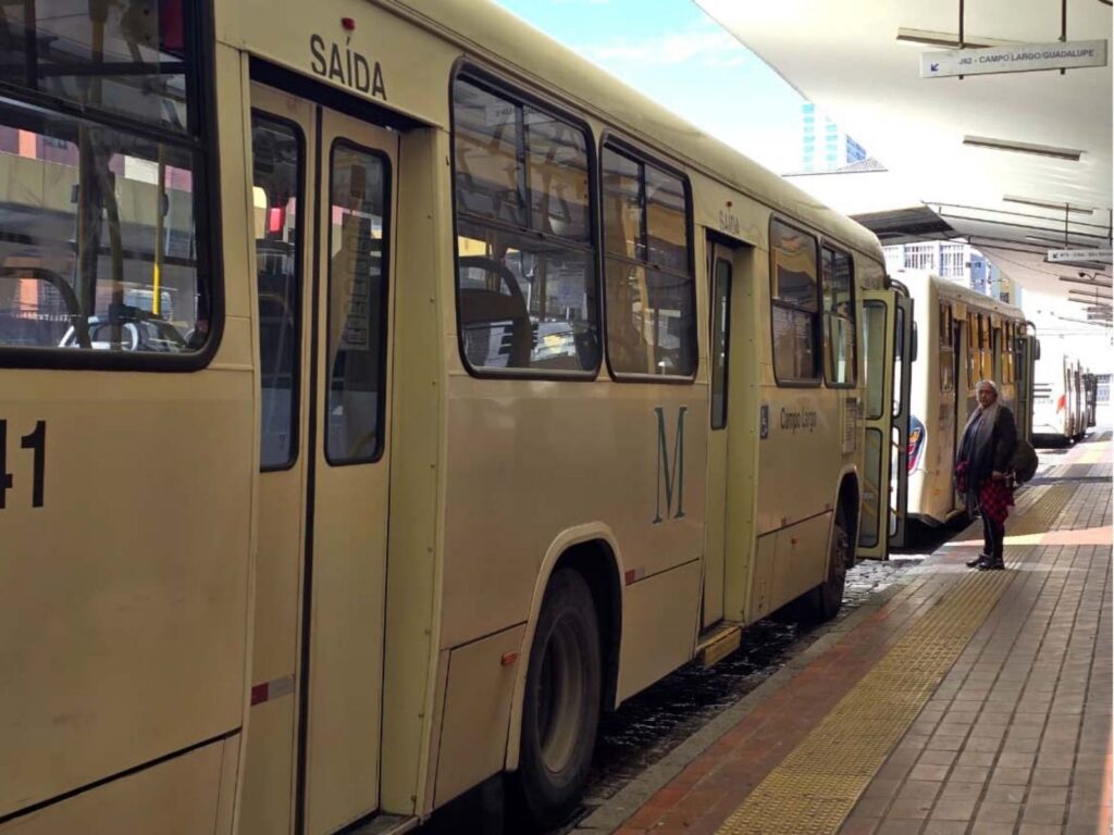 Paraná lança licitação do transporte metropolitano de Curitiba com contratos de 20 anos