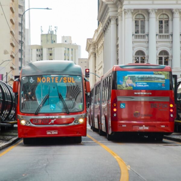 Prefeitura de Curitiba vai recorrer de decisão que suspendeu licitação do transporte coletivo