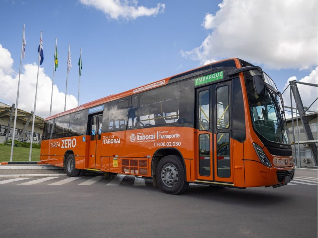 Tursan recebe 61 novos ônibus Marcopolo para operações urbanas e de fretamento