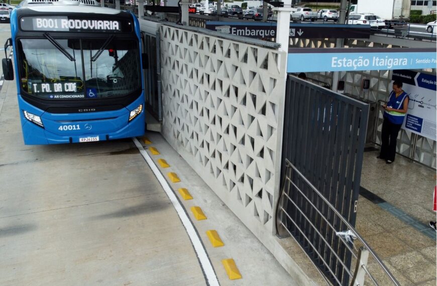 Brasil implantou menos de 12 km de BRT por ano desde 1974