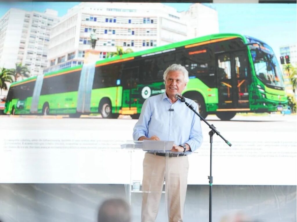Caiado defende ação tripartite para financiar transporte coletivo