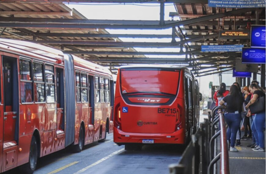 Curitiba prevê 250 ônibus elétricos em nova concessão de 15 anos