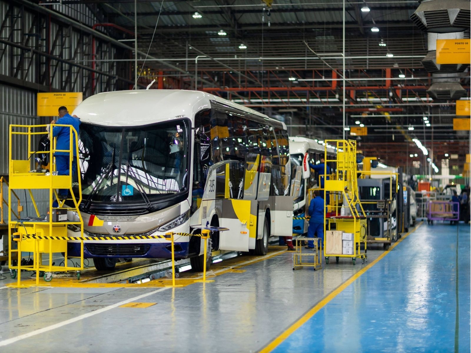 Marcopolo amplia produção de ônibus e registra receita de R$ 2,37 bi