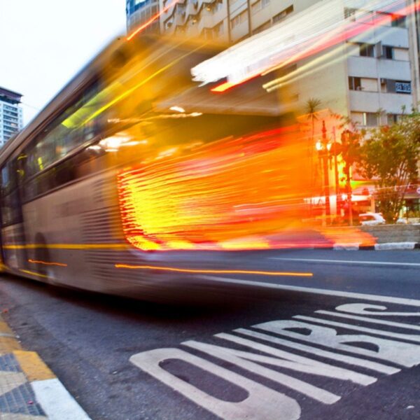 NTU entrega propostas para o transporte público a candidatos à Presidência