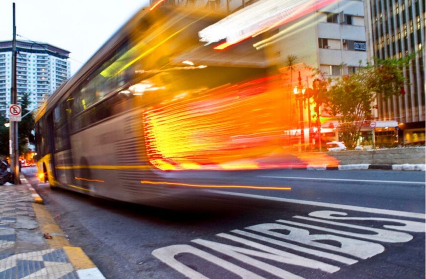 NTU entrega propostas para o transporte público a candidatos à Presidência