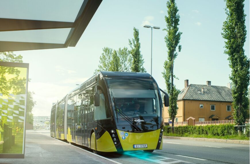 Ônibus elétricos abrem nova frente de investimentos em energia e recarga