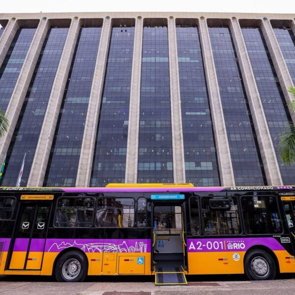 Sistema RIO começa a operar com novos ônibus na Zona Oeste do Rio