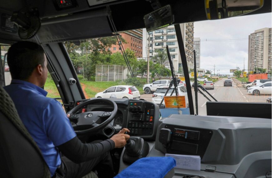 TST mantém justa causa de motorista que recusou treinamento para ser cobrador