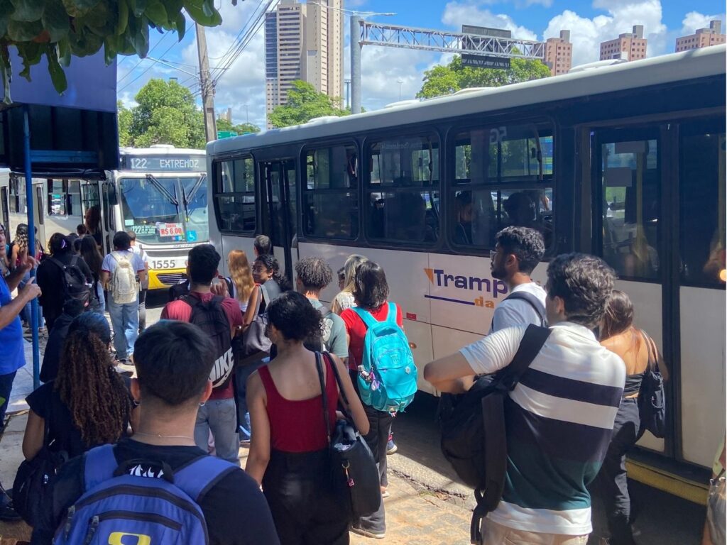 Eleitores terão transporte gratuito no RN para votar nas Eleições 2026