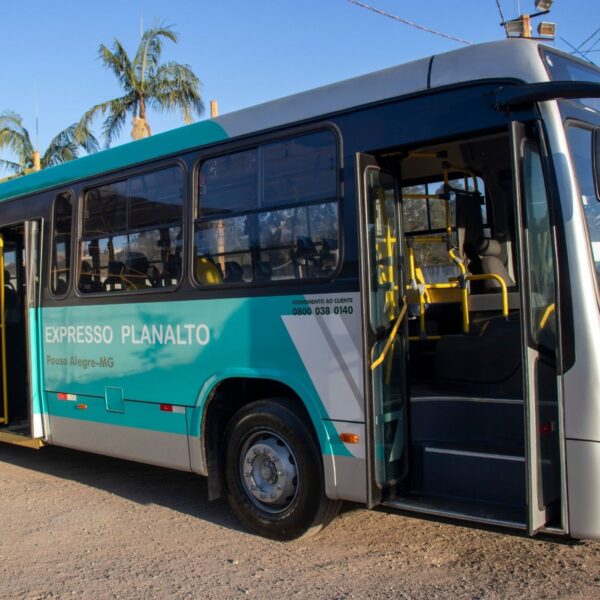 Motorista de ônibus denuncia ofensas racistas durante trabalho em Pouso Alegre