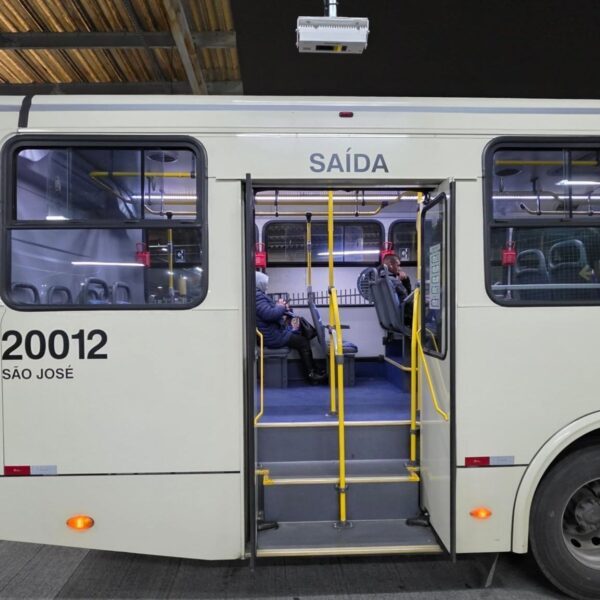 Terminais da Região Metropolitana de Curitiba recebem 261 câmeras de contagem de passageiros