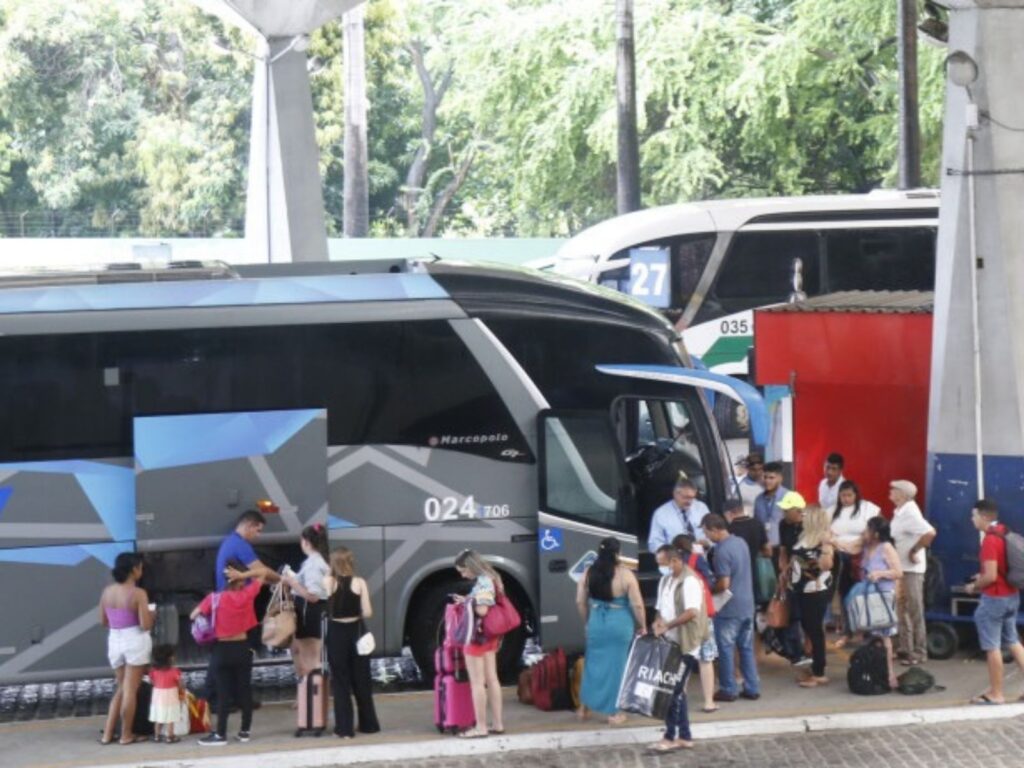 Ceará emite 25,1 mil passagens gratuitas para eleitores no segundo turno