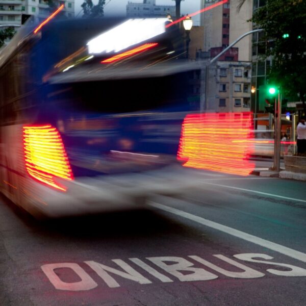 Eleições 2026 terão transporte gratuito em pelo menos 24 capitais