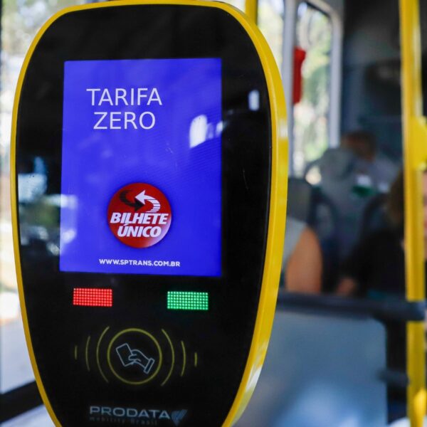 Governo deve enviar PEC para financiar tarifa zero ainda esta semana