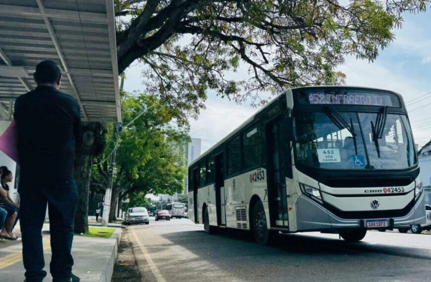 Greve de ônibus em Macapá chega ao quinto dia e mantém frota reduzida