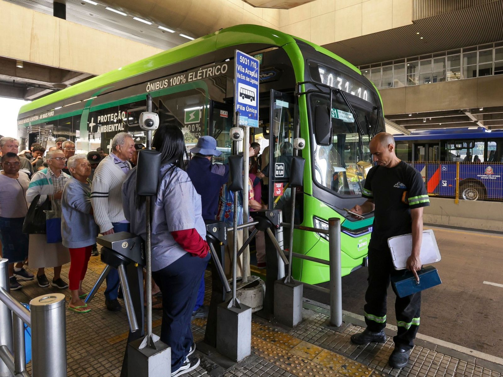 Nunes diz que 71% dos ônibus de São Paulo circularam no segundo turno