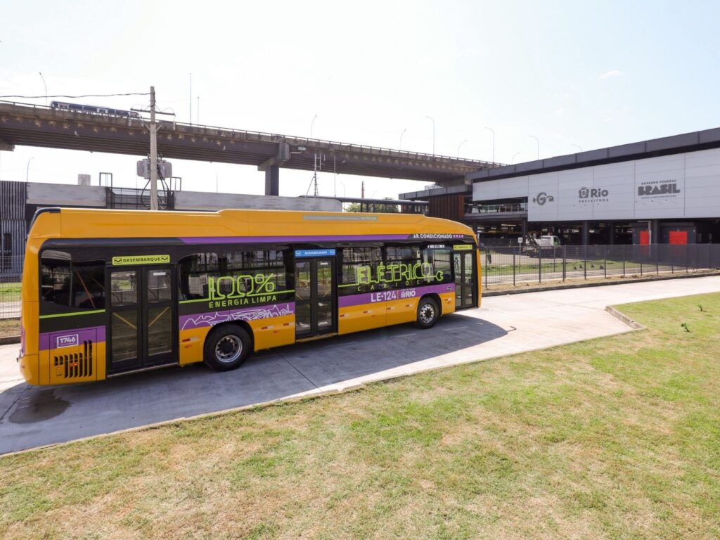 Rio de Janeiro discute contratação para operação de ônibus elétricos